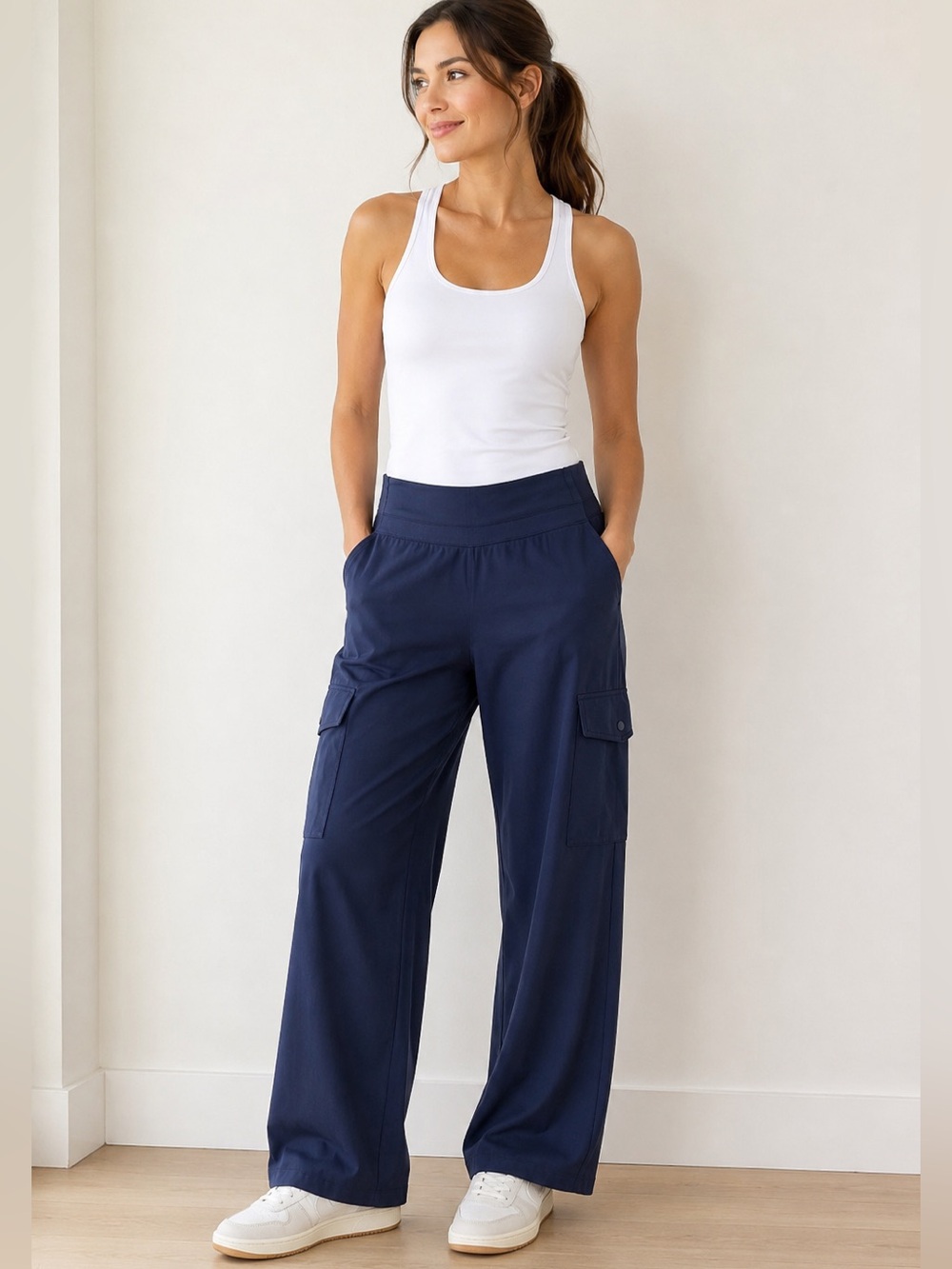 Athleta Venice Cargo Wide Leg Lounge Travel Pants in Navy Size Large